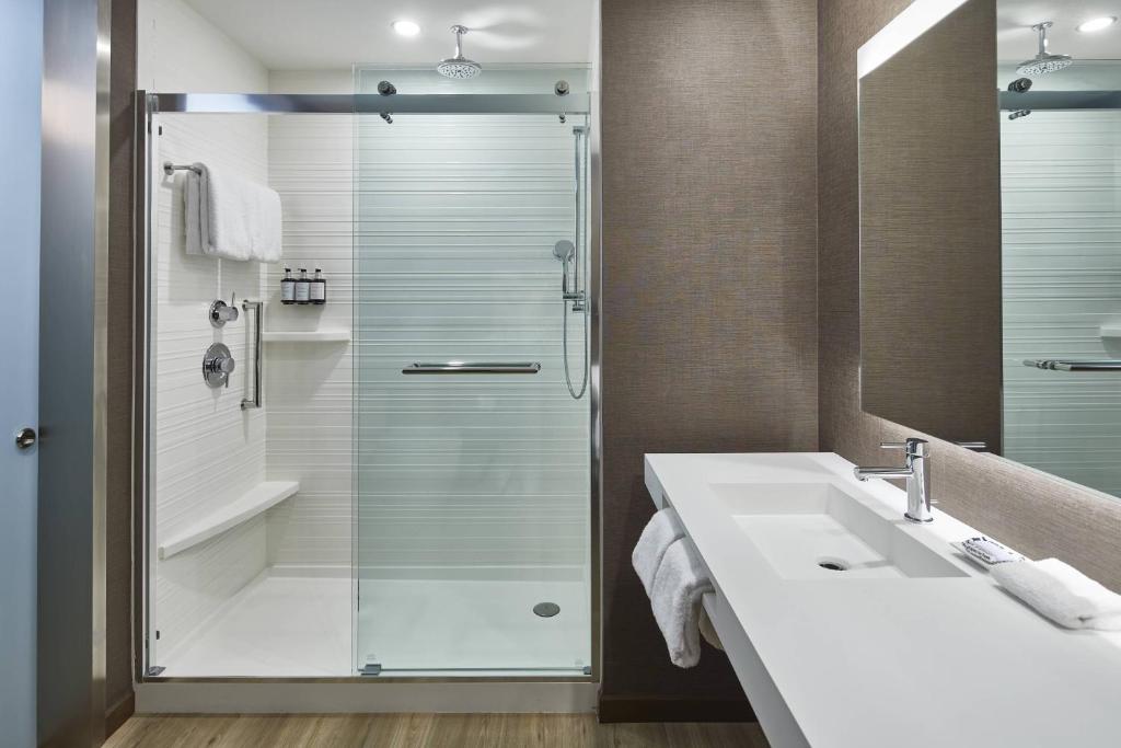 AC Hotel by Marriott Atlanta Airport Gateway, photo 3