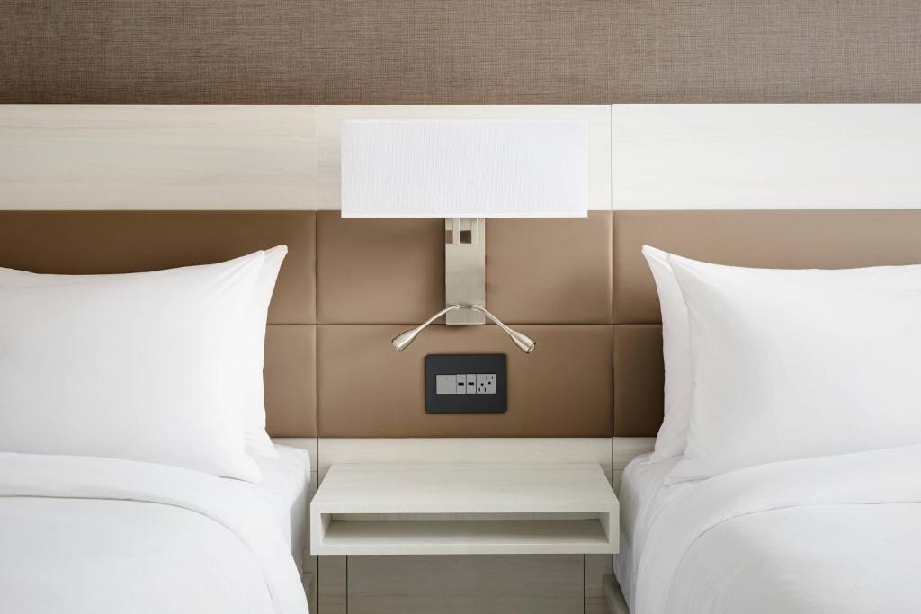 AC Hotel By Marriott Dallas By The Galleria, photo 2
