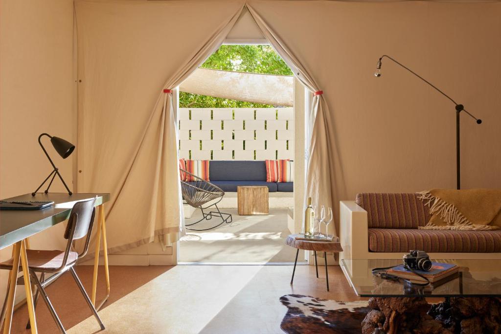 Ace Hotel Palm Springs, photo 3