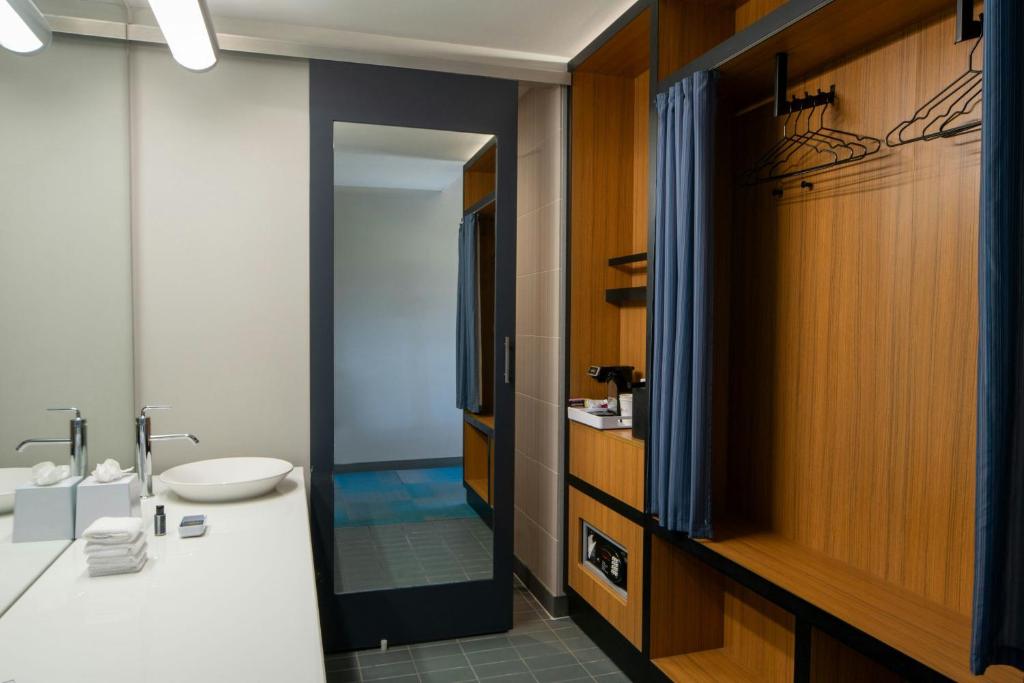 Aloft Green Bay, photo 3
