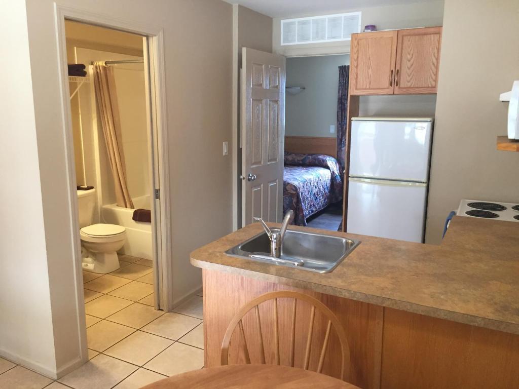 Avalon Inn, photo 3