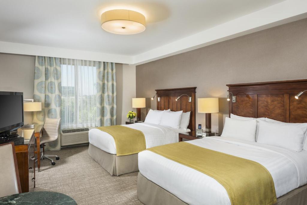 Ayres Hotel Anaheim, photo 2