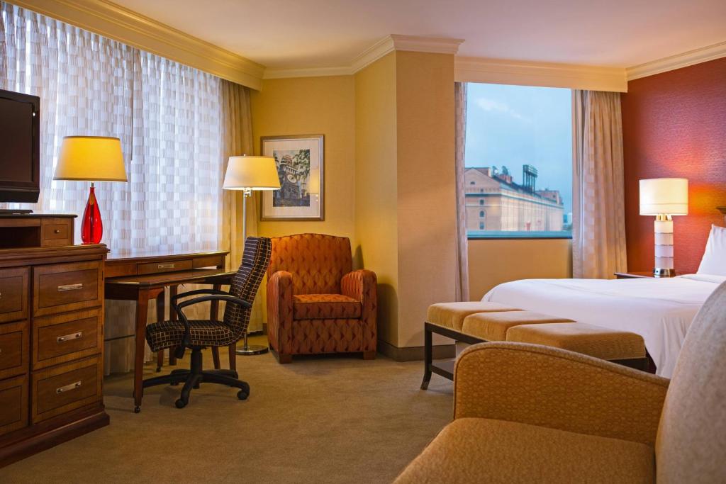 Baltimore Marriott Inner Harbor at Camden Yards, photo 2