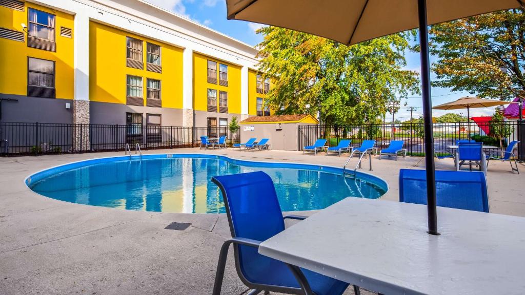 Best Western Plus Bloomington East Hotel, photo 4