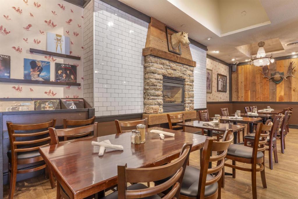 BEST WESTERN PLUS Carlton Plaza Hotel, photo 4