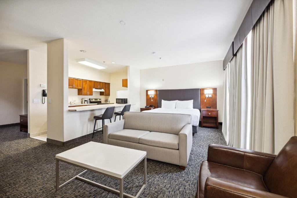 Best Western Plus Downtown Inn & Suites, photo 2