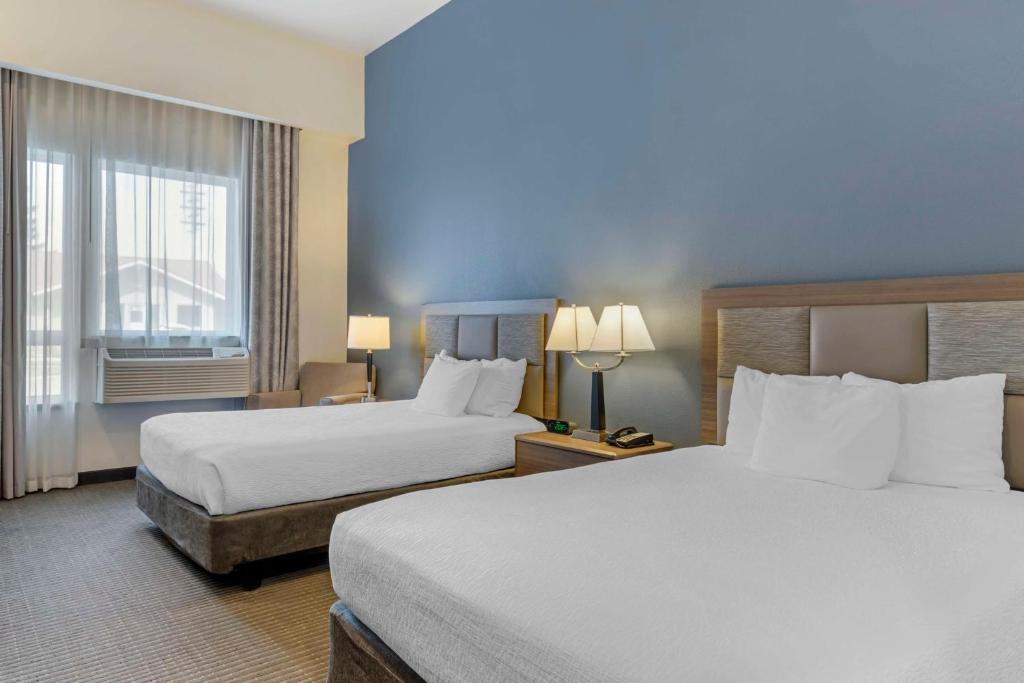 Best Western Plus Peppertree Nampa Civic Center Inn, photo 2
