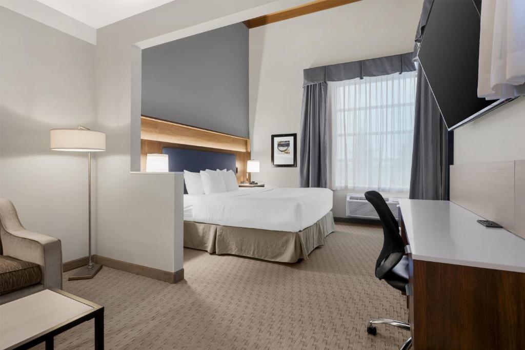 Best Western Plus Revelstoke, photo 2