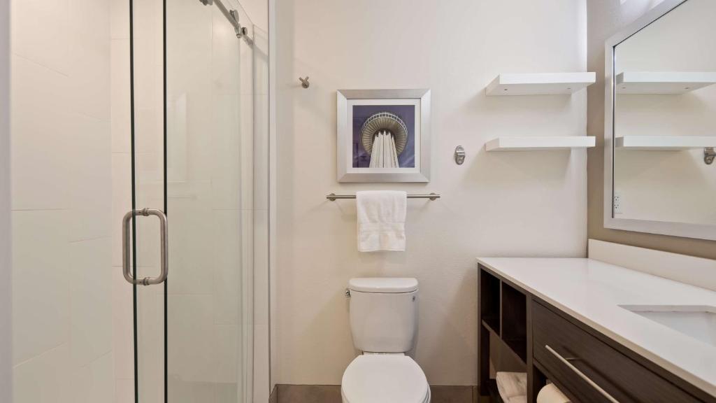 Best Western Plus Roland Inn & Suites, photo 3