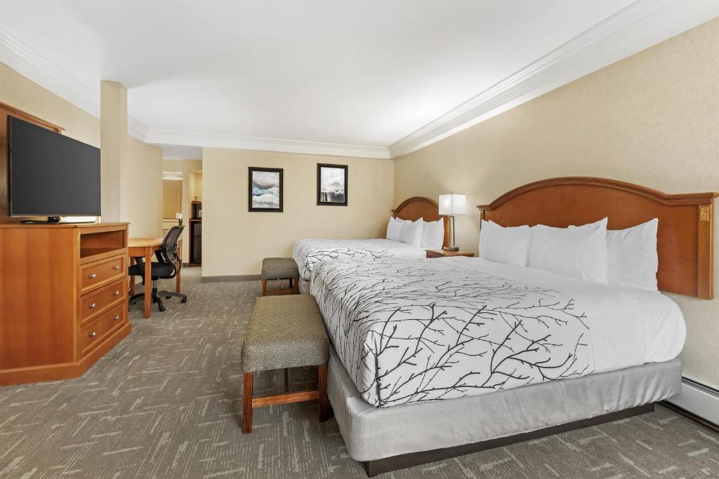 Best Western Plus Silver Saddle Inn, photo 2