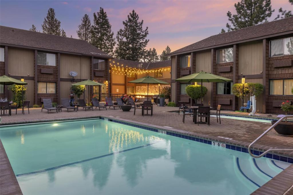 Best Western Plus Truckee-Tahoe Hotel, photo 4