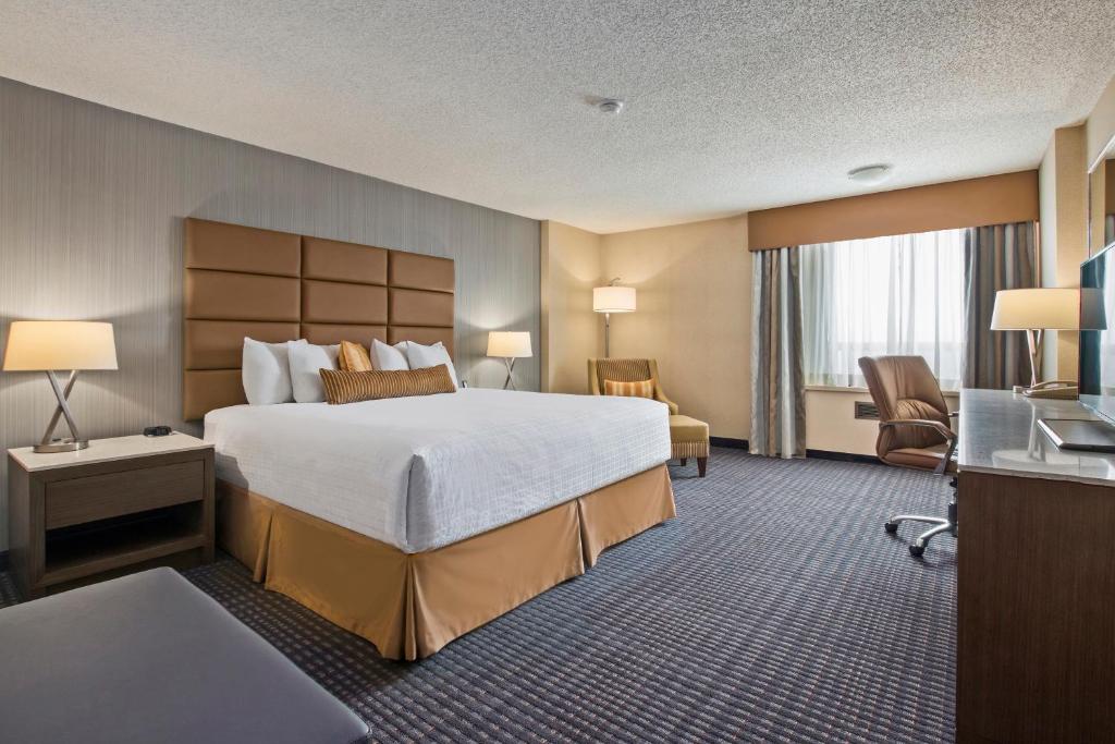 Best Western Premier Calgary Plaza Hotel & Conference Centre, photo 2