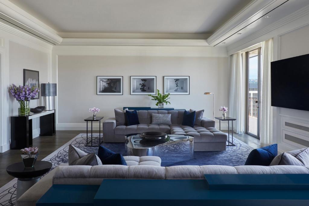 Beverly Wilshire, a Four Seasons Hotel, photo 4