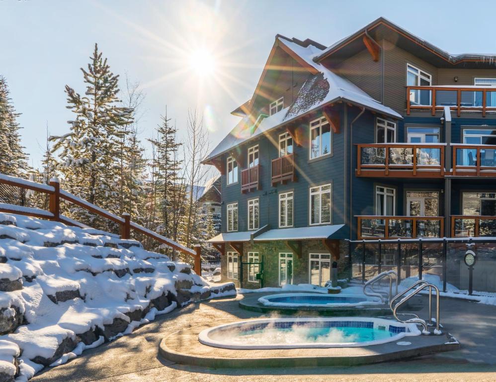 Blackstone Mountain Lodge by CLIQUE, photo 1