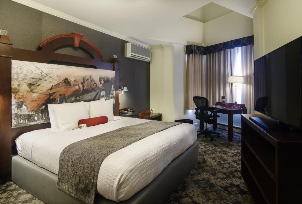 Chestnut Hill Hotel, photo 2