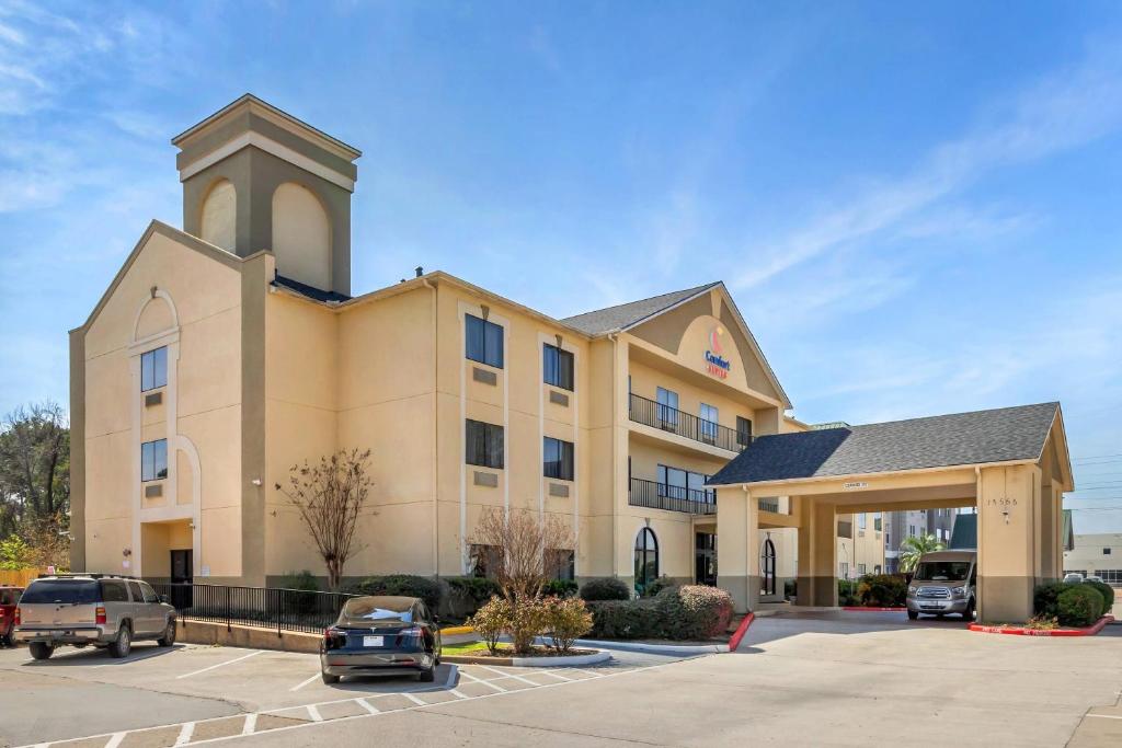 Comfort Suites Bush Intercontinental Airport, photo 1