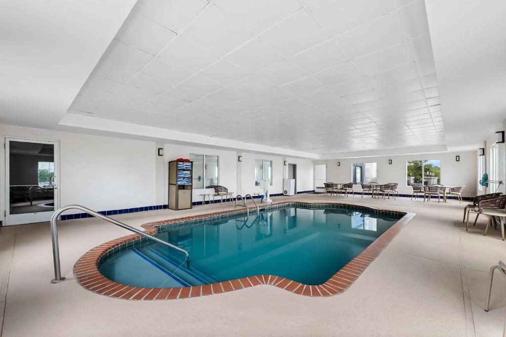 Comfort Suites Columbia at Harbison, photo 4