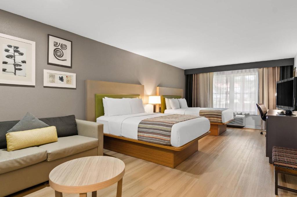 Country Inn & Suites By Carlson, Roanoke, VA, photo 2