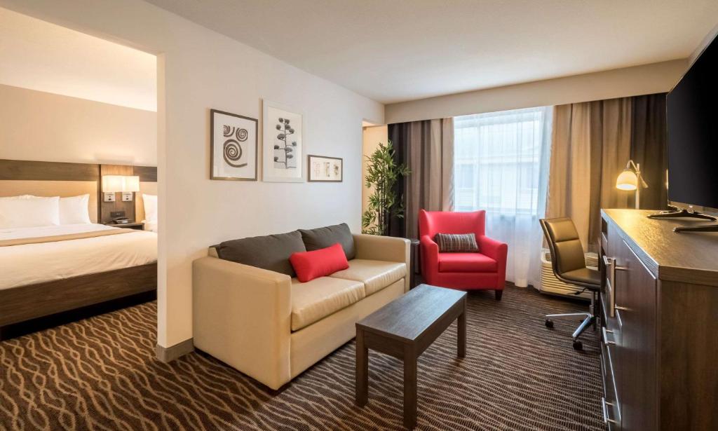 Country Inn & Suites By Carlson, Rochester-Pittsford, photo 2