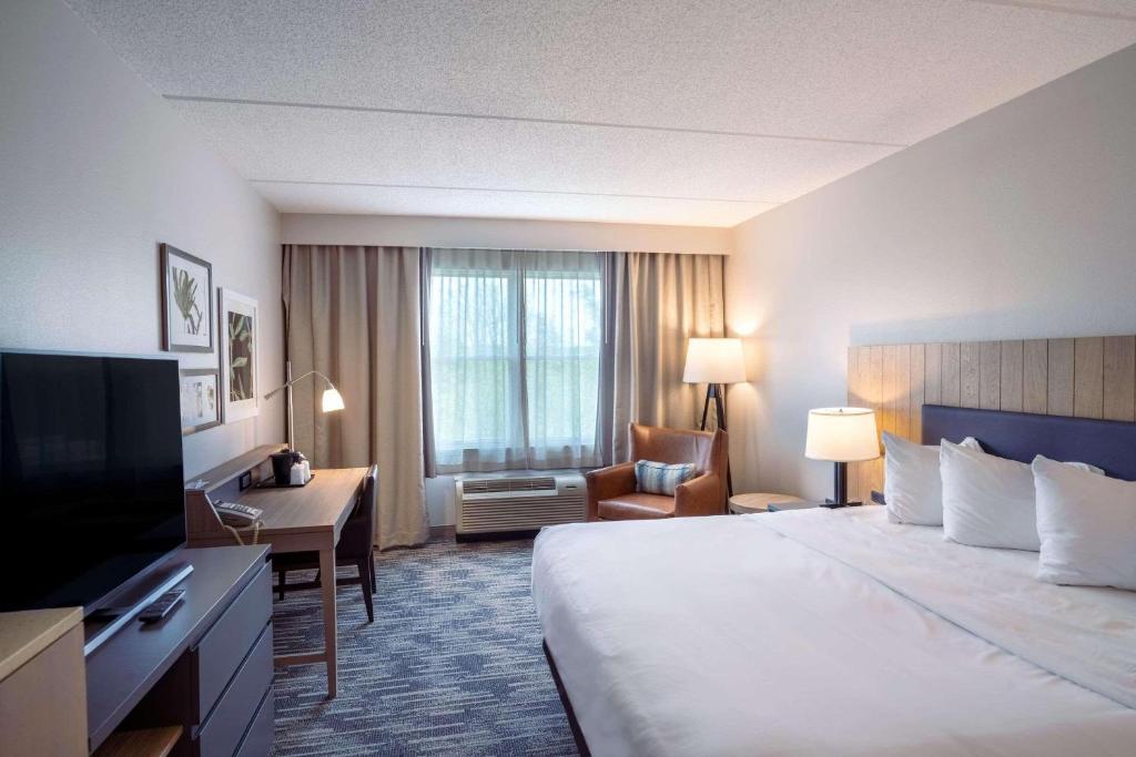 Country Inn & Suites State College, photo 3
