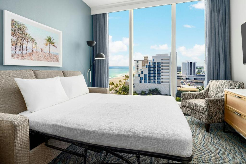 Courtyard by Marriott Oceanside Fort Lauderdale Beach, photo 2
