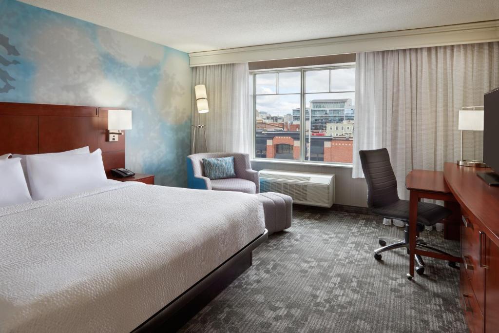 Courtyard by Marriott Ottawa Downtown, photo 1