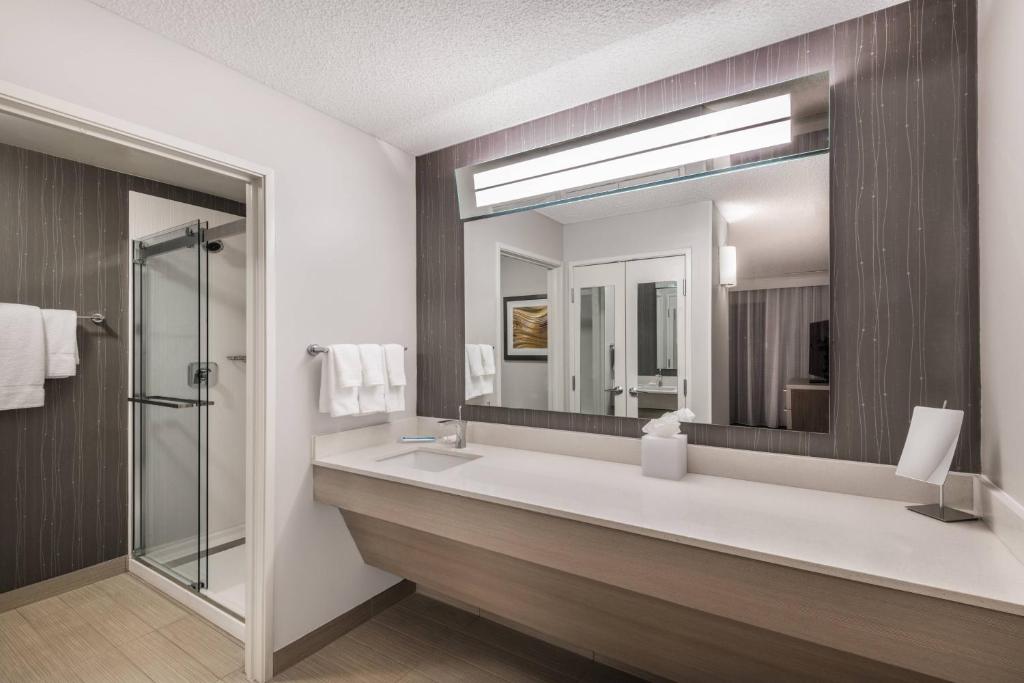 Courtyard By Marriott Reno, photo 3