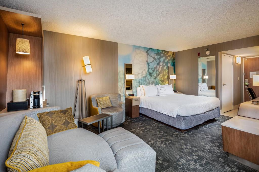 Courtyard by Marriott Riverside UCR/Moreno Valley Area, photo 2
