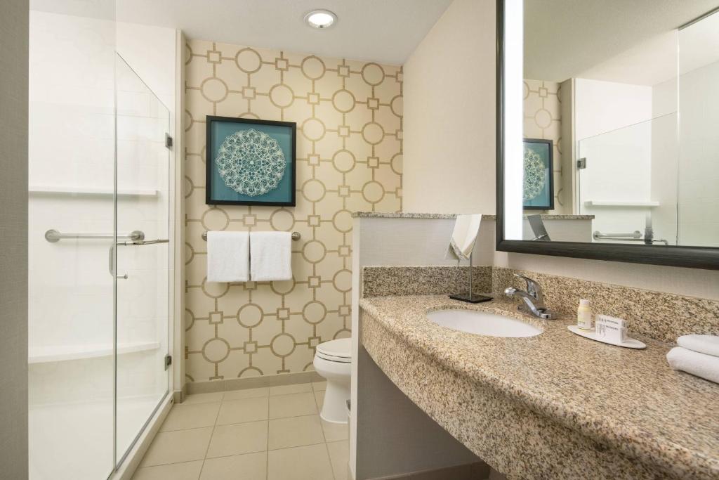 Courtyard by Marriott Santa Barbara Goleta, photo 3