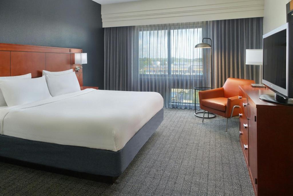 Courtyard by Marriott Warner Robins, photo 2