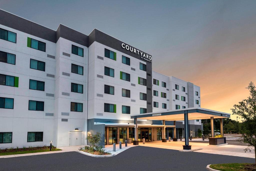 Courtyard Tampa Northwest/Veterans Expressway, photo 2