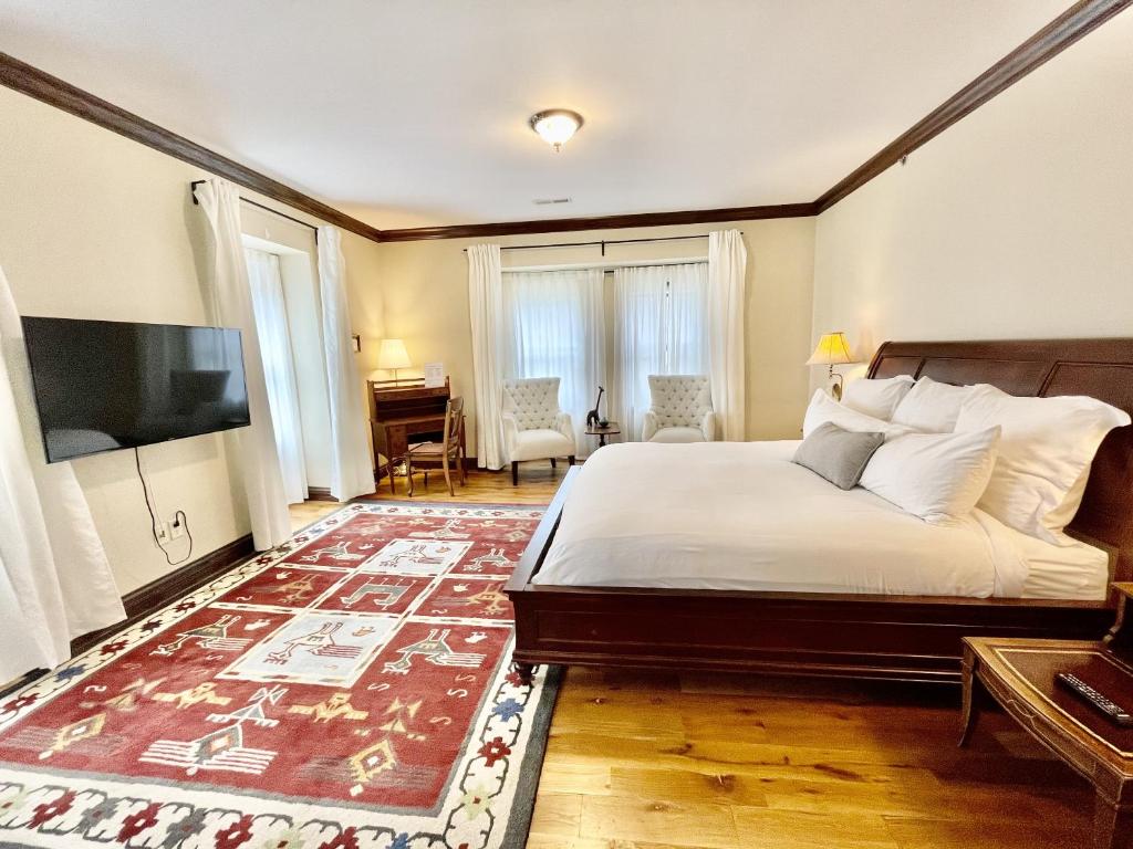 Dartmouth House Inn, photo 2