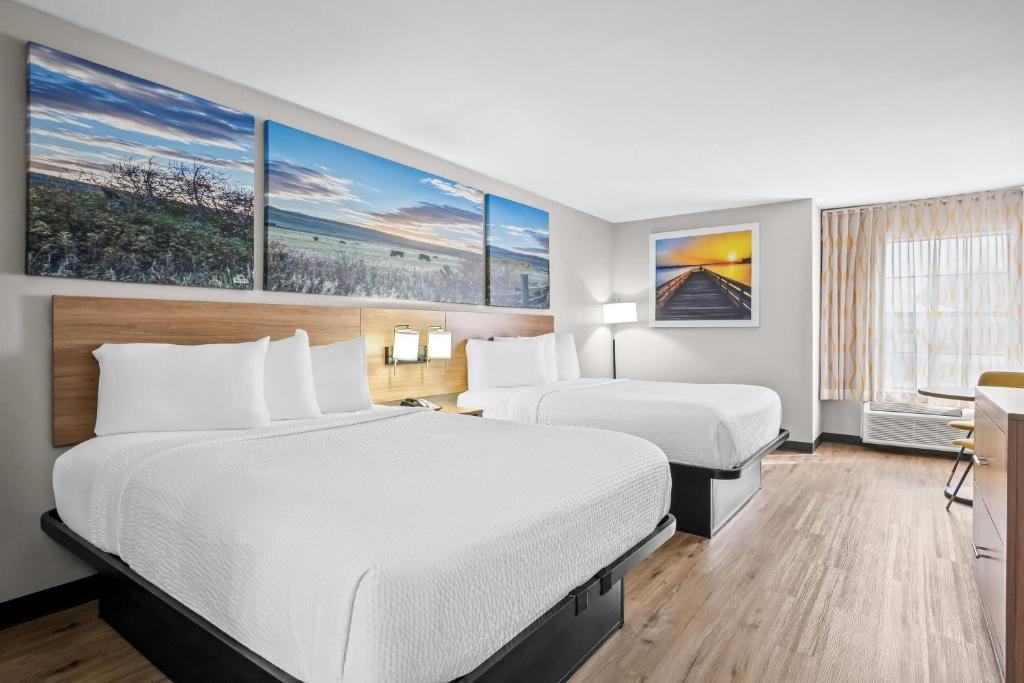 Days Inn by Wyndham Dallas Plano, photo 2