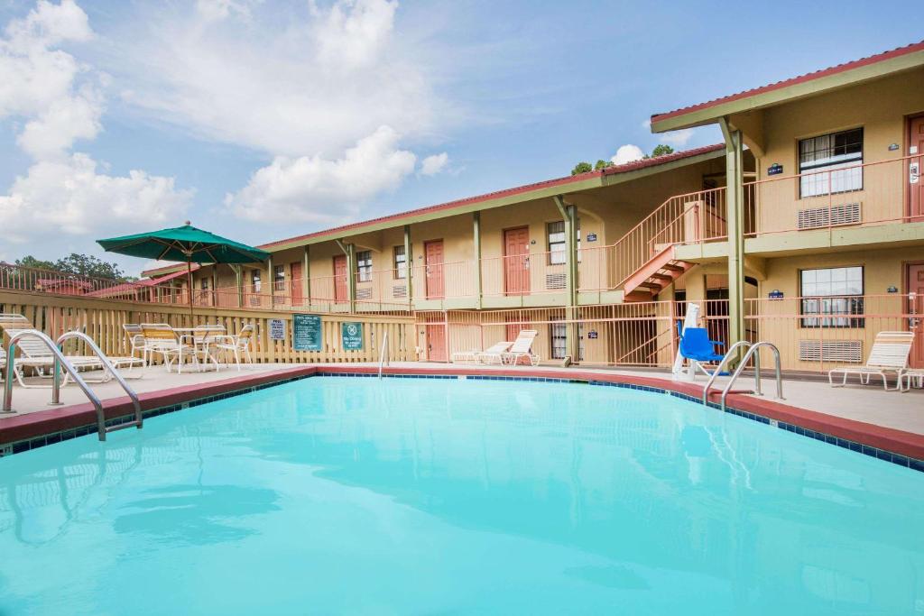 Days Inn by Wyndham Little Rock/Medical Center, photo 3