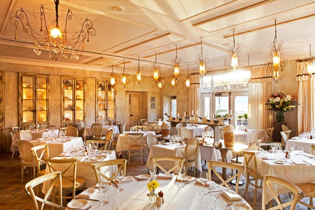 Delamar Greenwich Harbor, photo 4