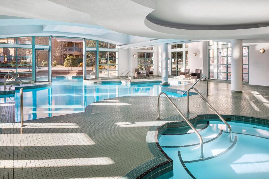 Delta Hotels by Marriott Grand Okanagan Resort, photo 4