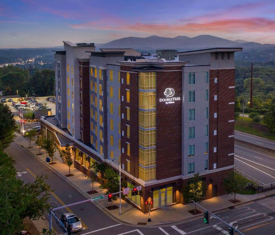 DoubleTree by Hilton Asheville Downtown, photo 2
