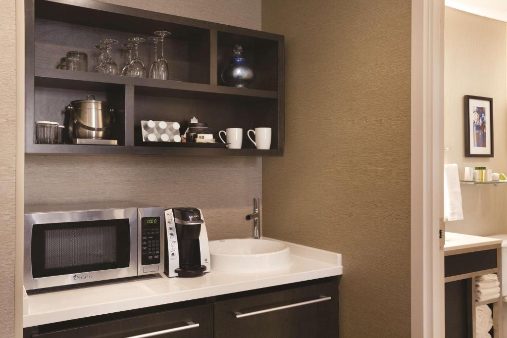 DoubleTree by Hilton Boston - Downtown, photo 3