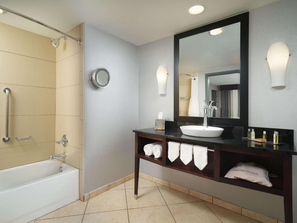 DoubleTree by Hilton Chattanooga Downtown, photo 3