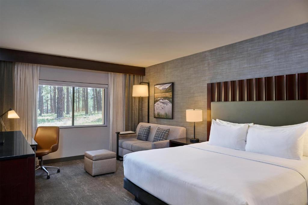 Doubletree by Hilton Flagstaff, photo 2