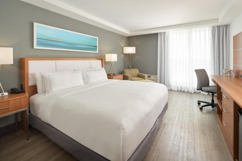 DoubleTree by Hilton Miami North I-95, photo 2