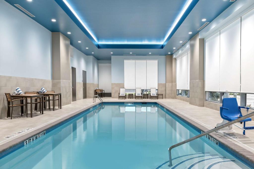 Embassy Suites by Hilton College Station, photo 4