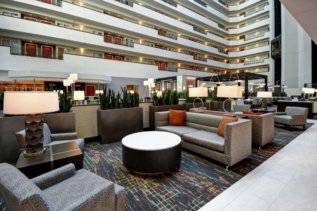 Embassy Suites by Hilton Little Rock, photo 2