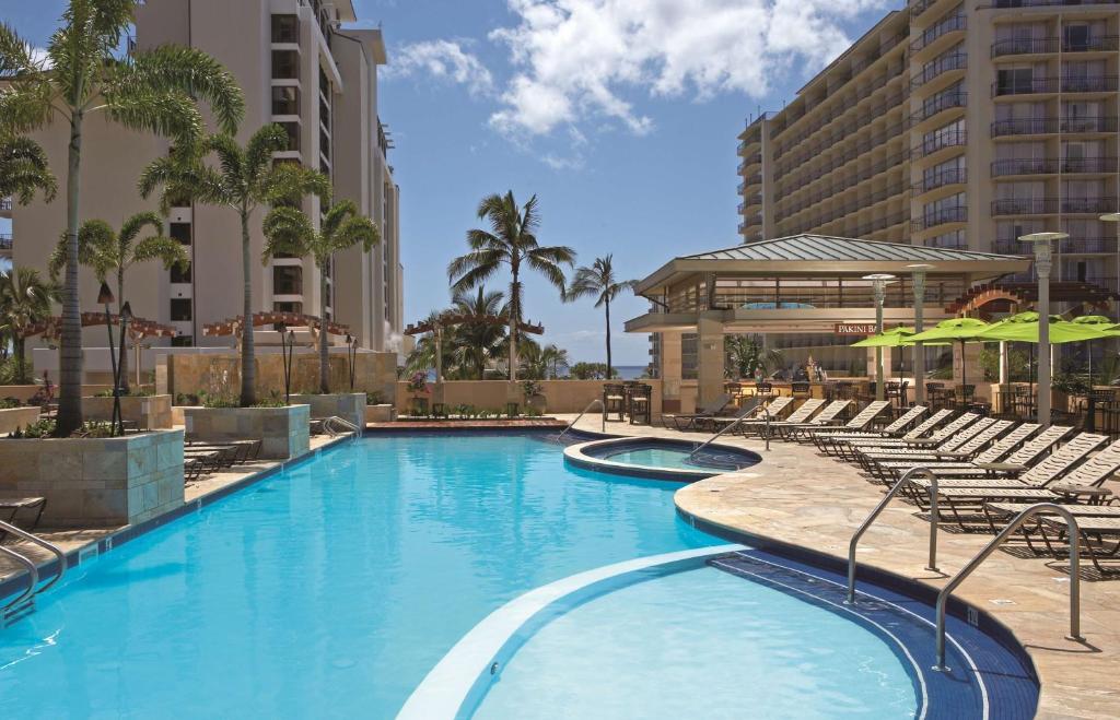 Embassy Suites Hotel - Waikiki Beach Walk, photo 3