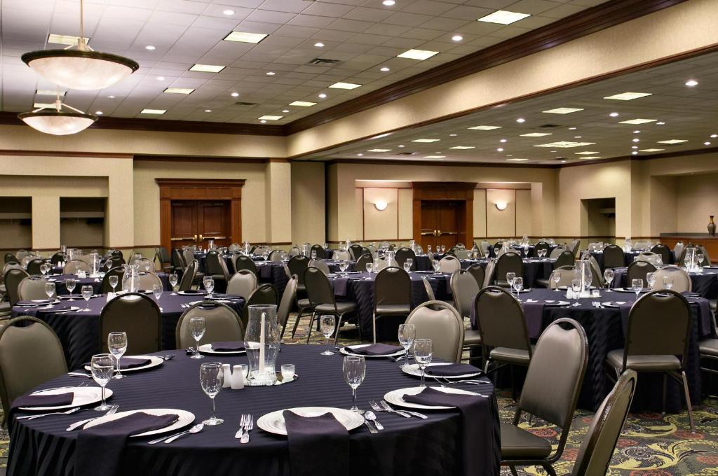 Embassy Suites Lexington, photo 4