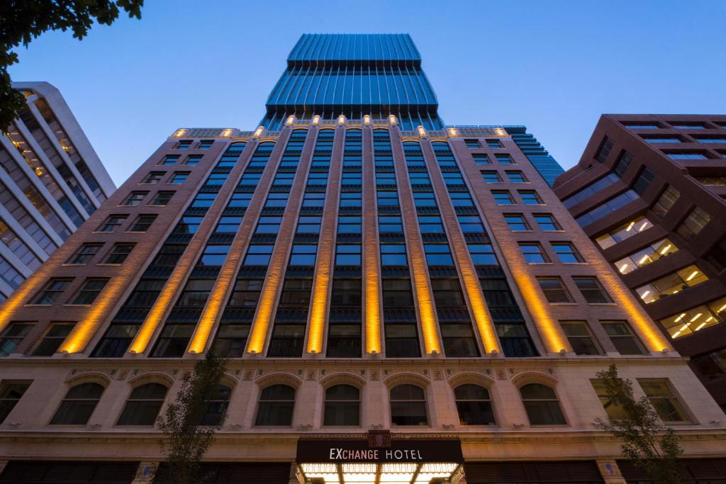 EXchange Hotel Vancouver, photo 1