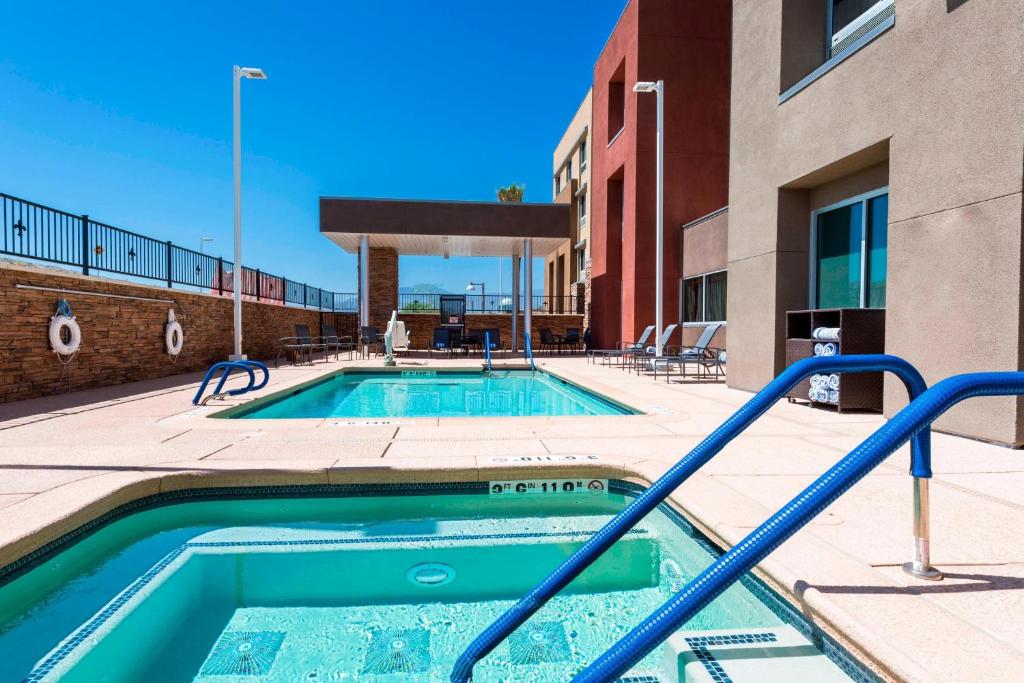 Fairfield by Marriott Inn & Suites Palm Desert Coachella Valley, photo 4