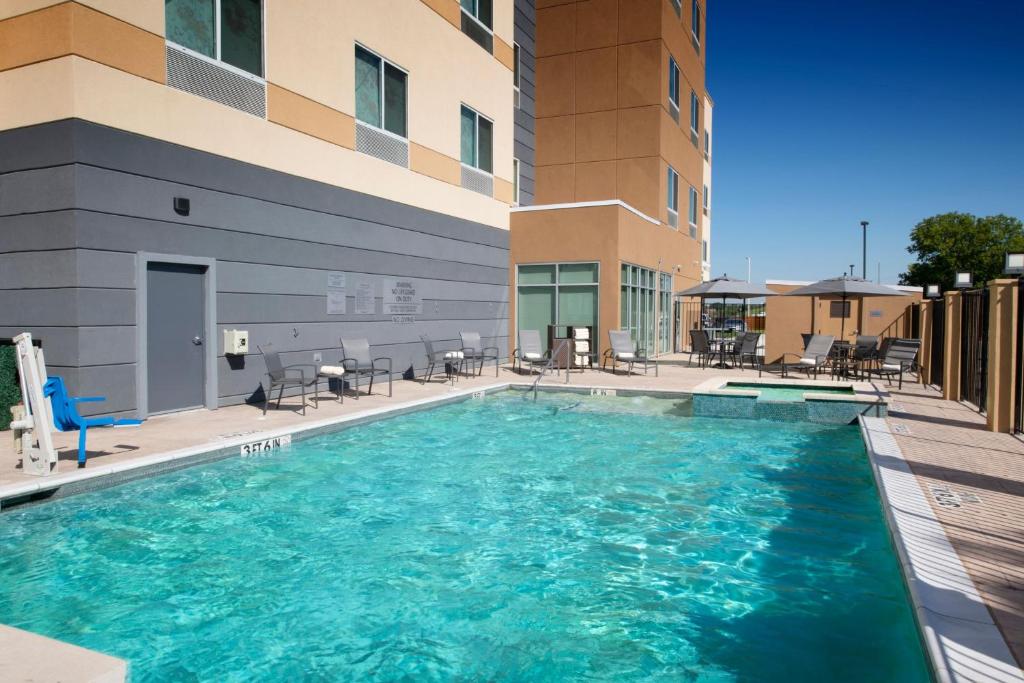 Fairfield Inn & Suites by Marriott Dallas East, photo 4