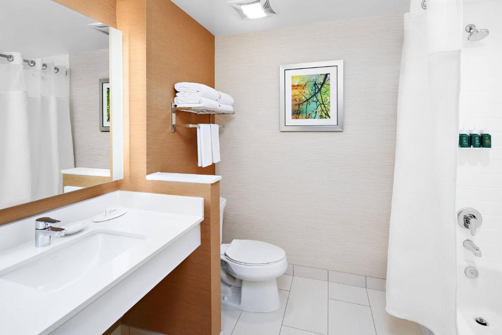 Fairfield Inn & Suites by Marriott Fresno Yosemite International Airport, photo 3