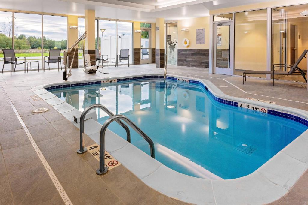 Fairfield Inn & Suites by Marriott Queensbury Glens Falls/Lake George, photo 4
